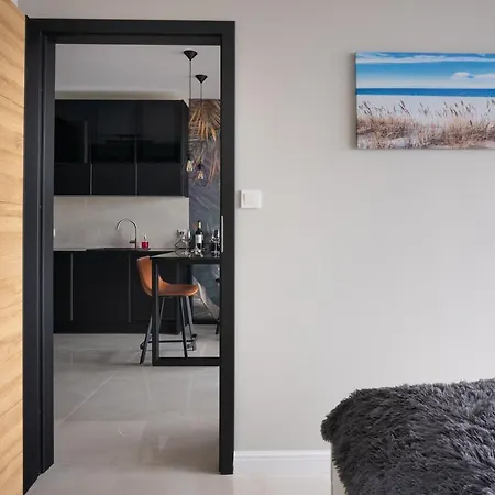 1612 Modern Tower *
